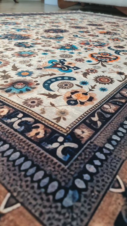 ارزانترین فرشینه سنتی فرشینه آفتاب کد U647مخمل شانل ترک استپدار