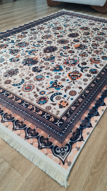 قیمت مناسب فرشینه سنتی فرشینه آفتاب کد U647مخمل شانل ترک استپدار