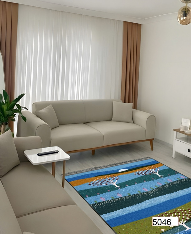 فرشینه اصفهان طرح قشقایی فرشینه آفتاب کد5046مخمل شانل استپدار