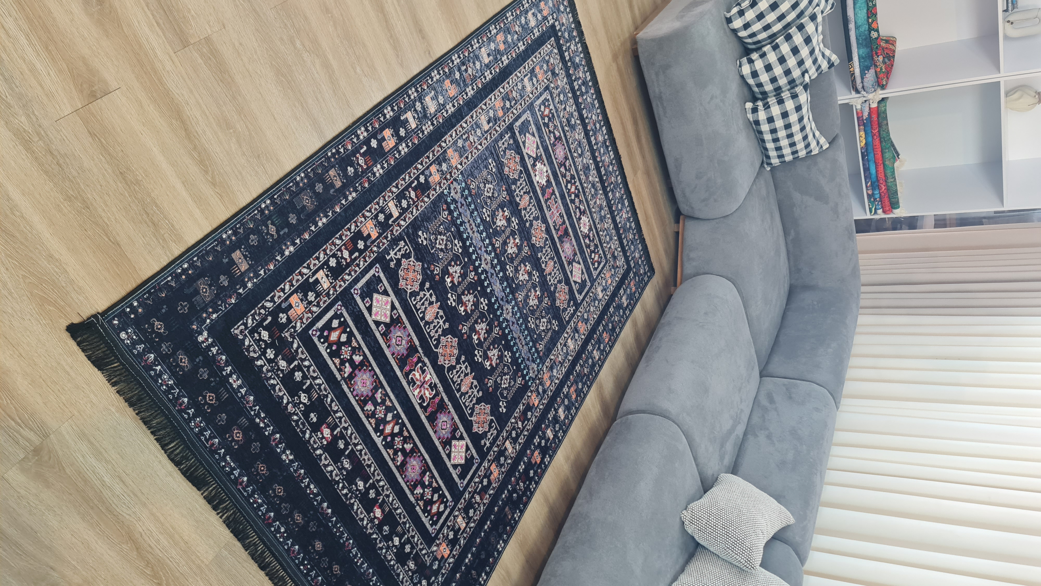 خرید ارزان فرشینه آفتاب کدL283مخمل شانل استپدار
