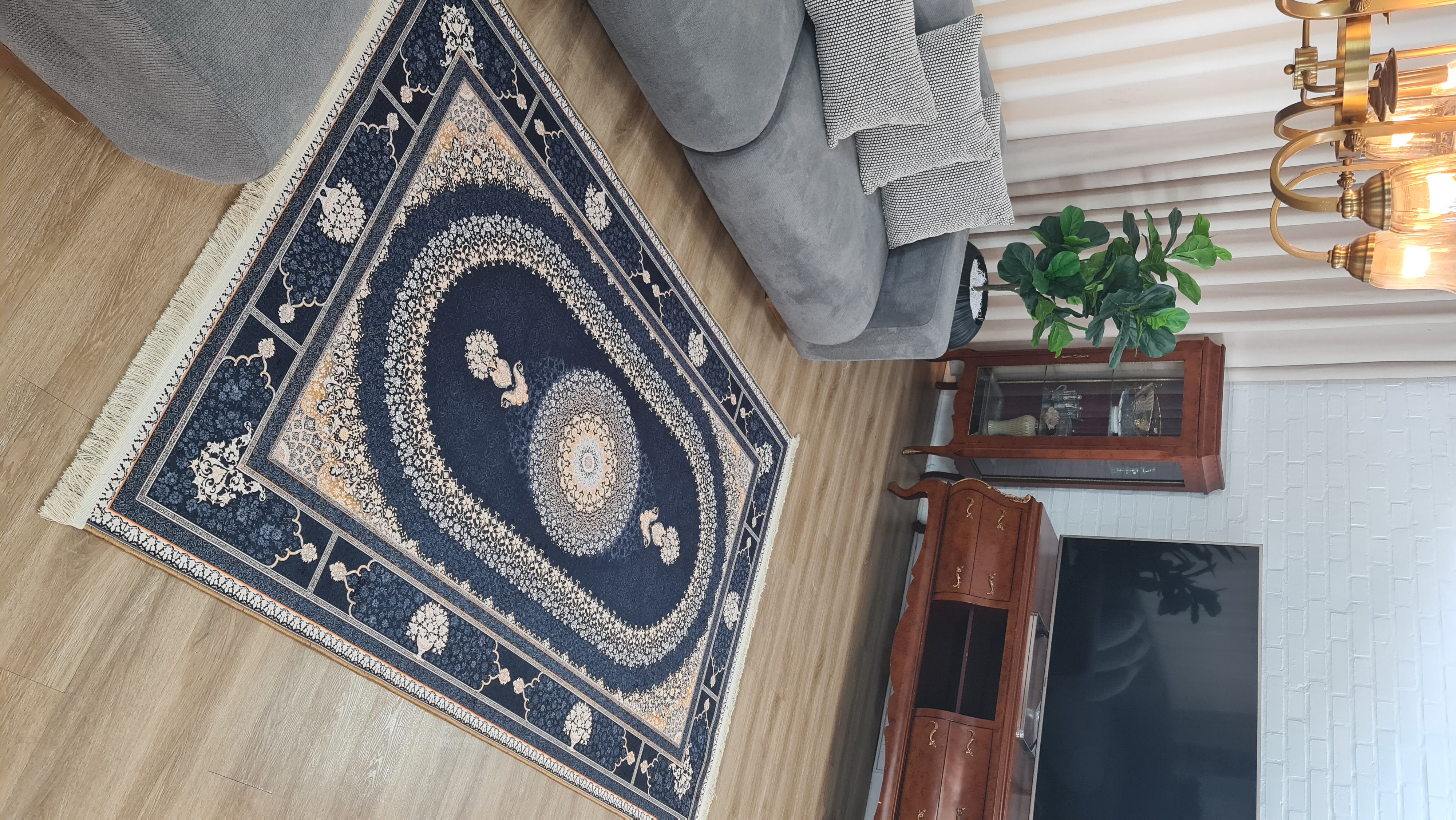 فرشینه آفتاب  کدU667مخمل شانل استپدار